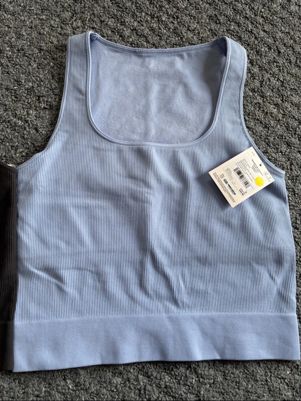 DSG Scoop Neck Seamless Crop Tank Set (2) peri sky blue and other one grey small - Picture 5 of 9